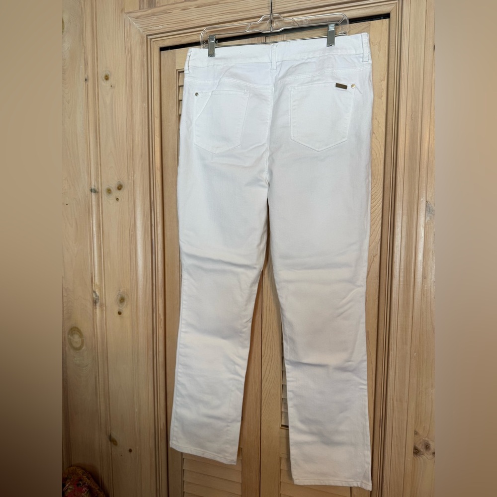 So Slimming Girlfriend Jeans, Size 14 Tall (Chico’s size 2.5), NWOT - Picture 2 of 5